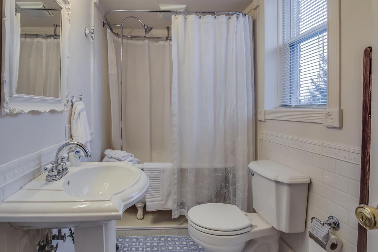 Baert Baron Mansion Bed & Breakfast Zeeland Экстерьер фото